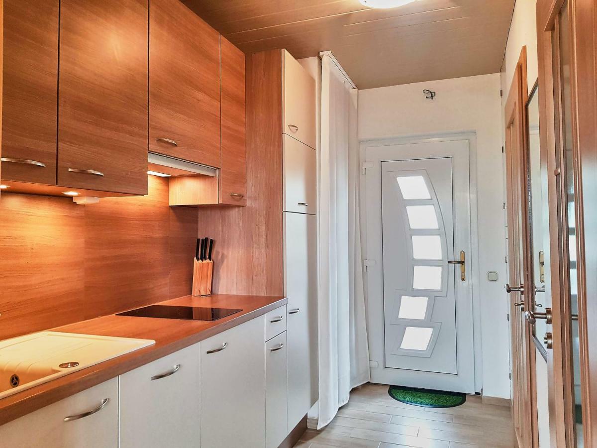 Seeyou Apartment Balatonfuered المظهر الخارجي الصورة